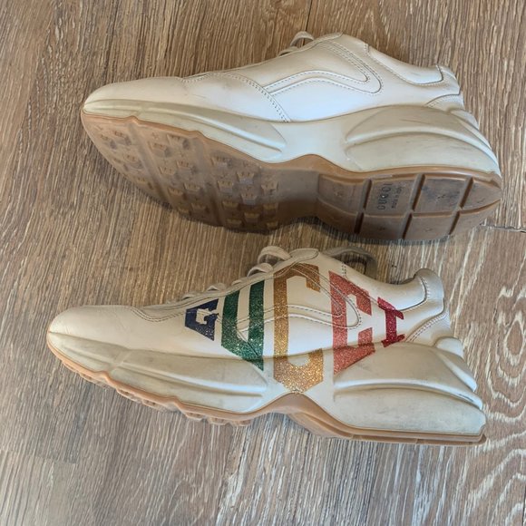 gucci glitter rhyton